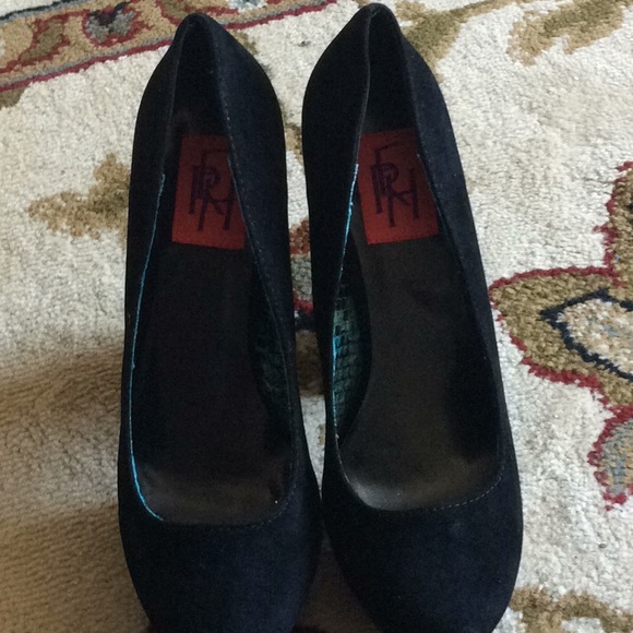 New - Picture 3 of 4